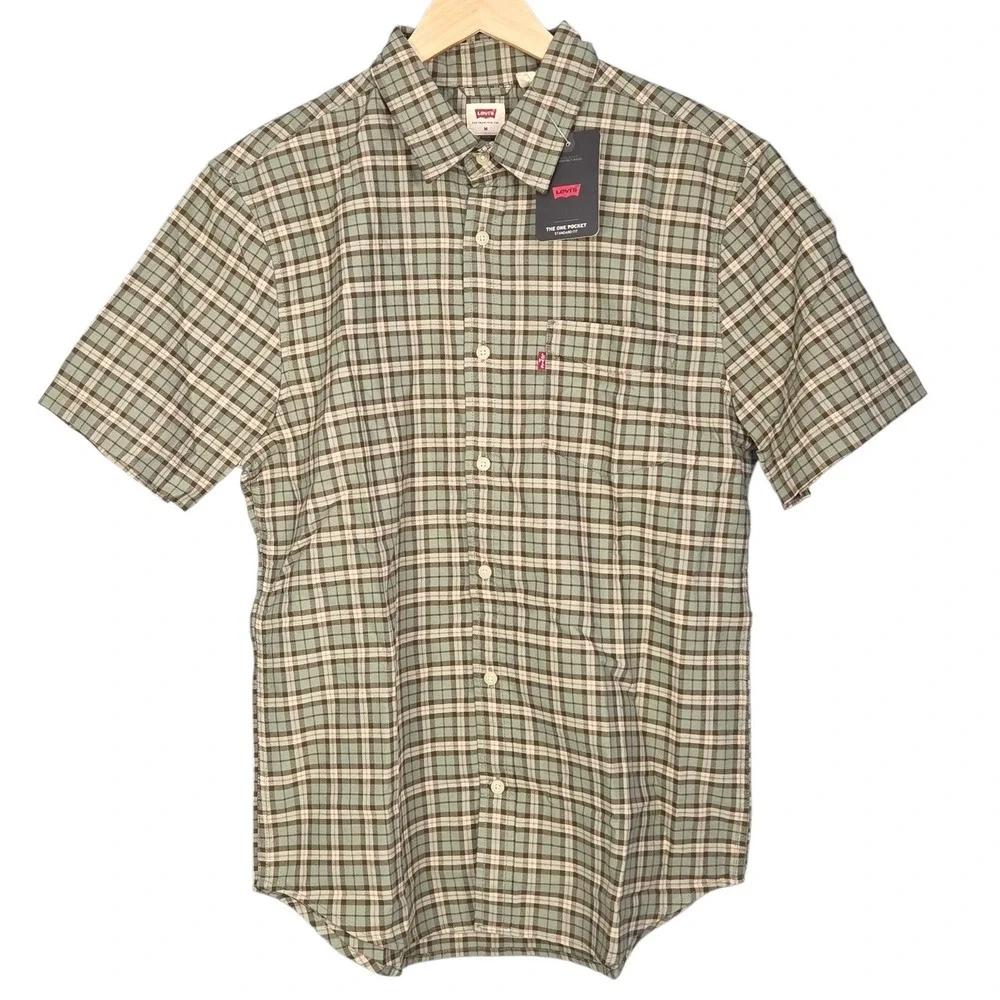 Levis The One Pocket Shirt Mens Medium Green Plaid Short Sleeve Button Down NEW